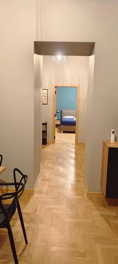 Amore Prestige Apartments Naples 0*,